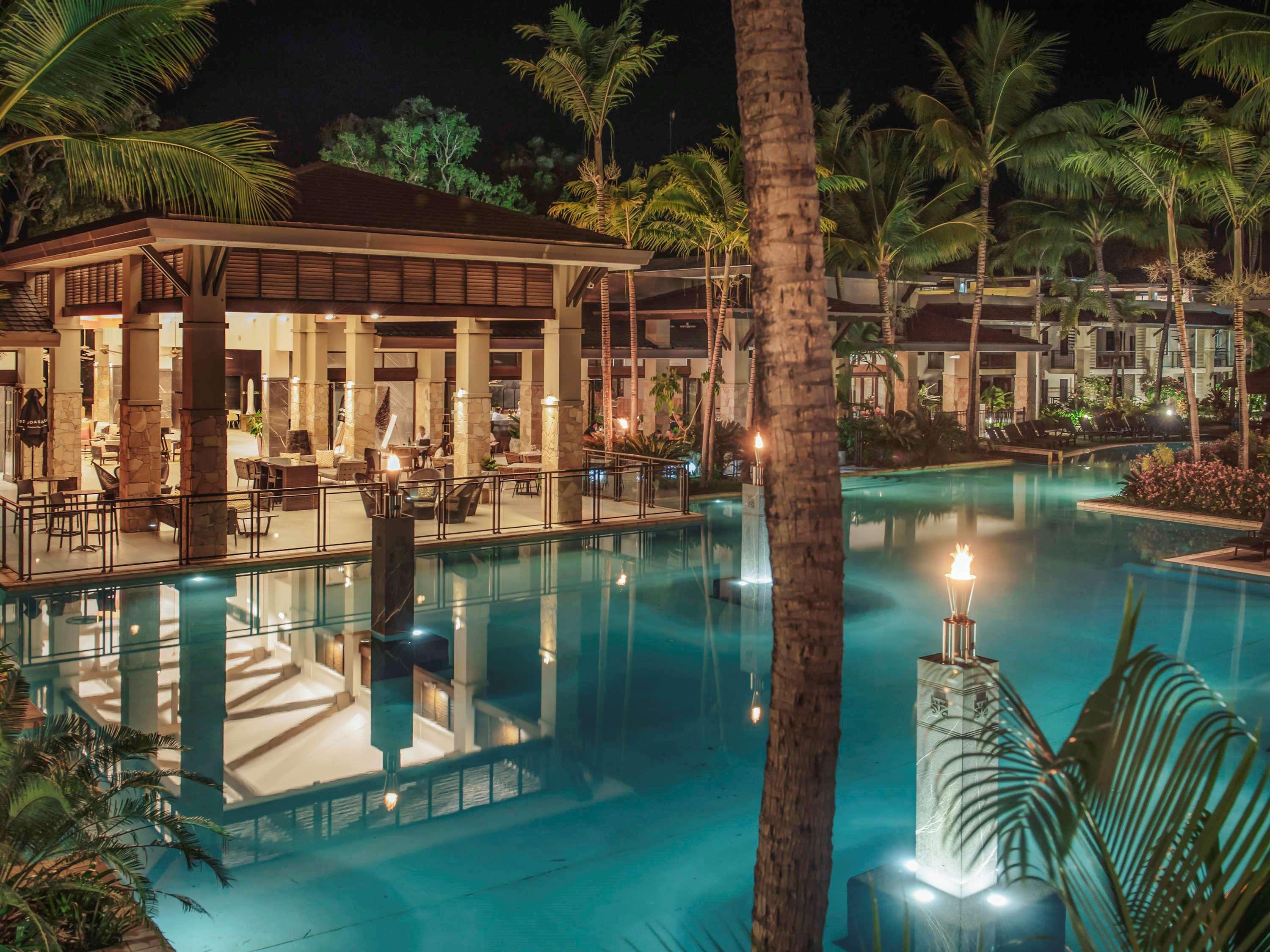 Pullman Port Douglas Sea Temple Resort And Spa Экстерьер фото