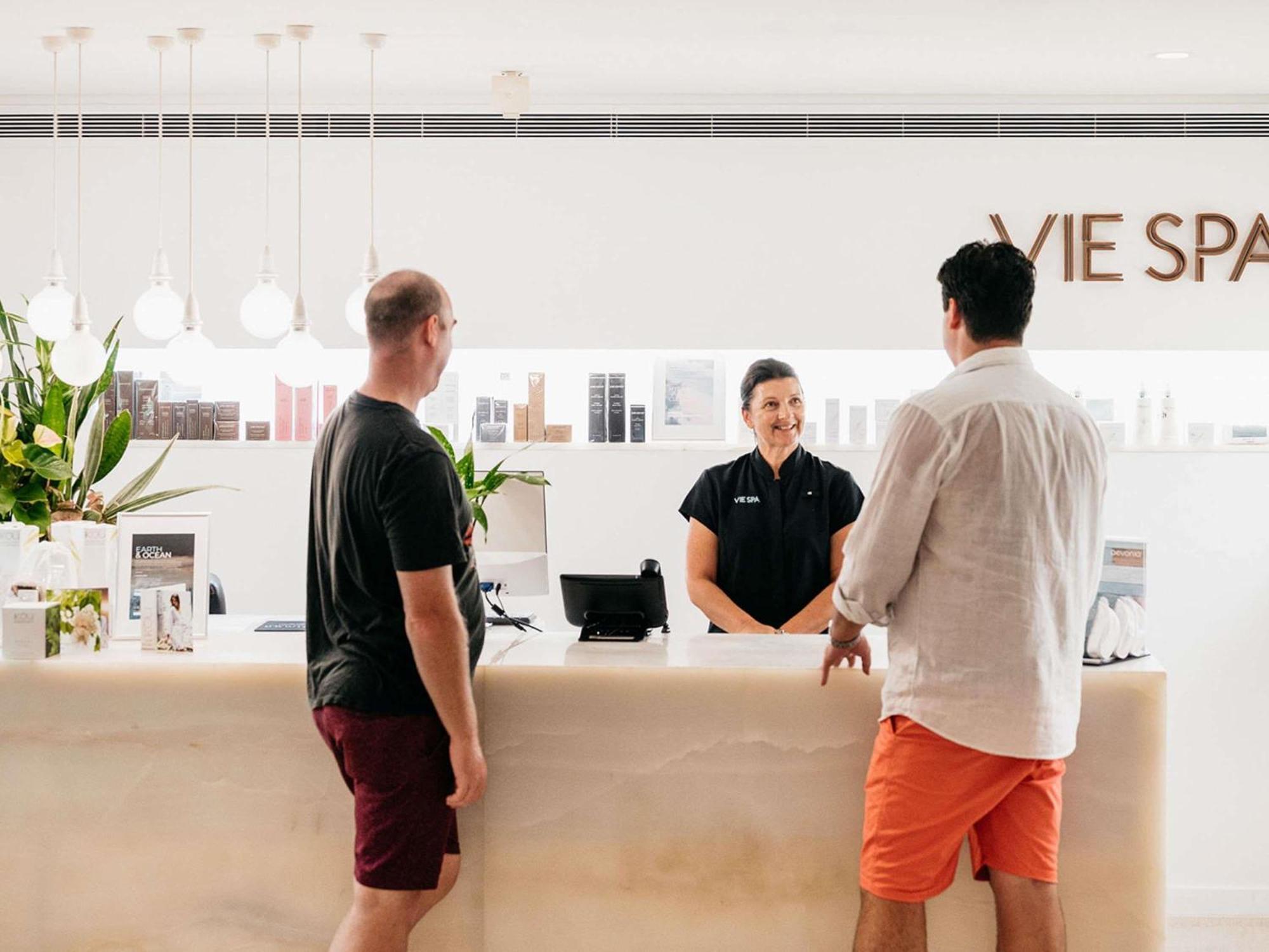Pullman Port Douglas Sea Temple Resort And Spa Экстерьер фото